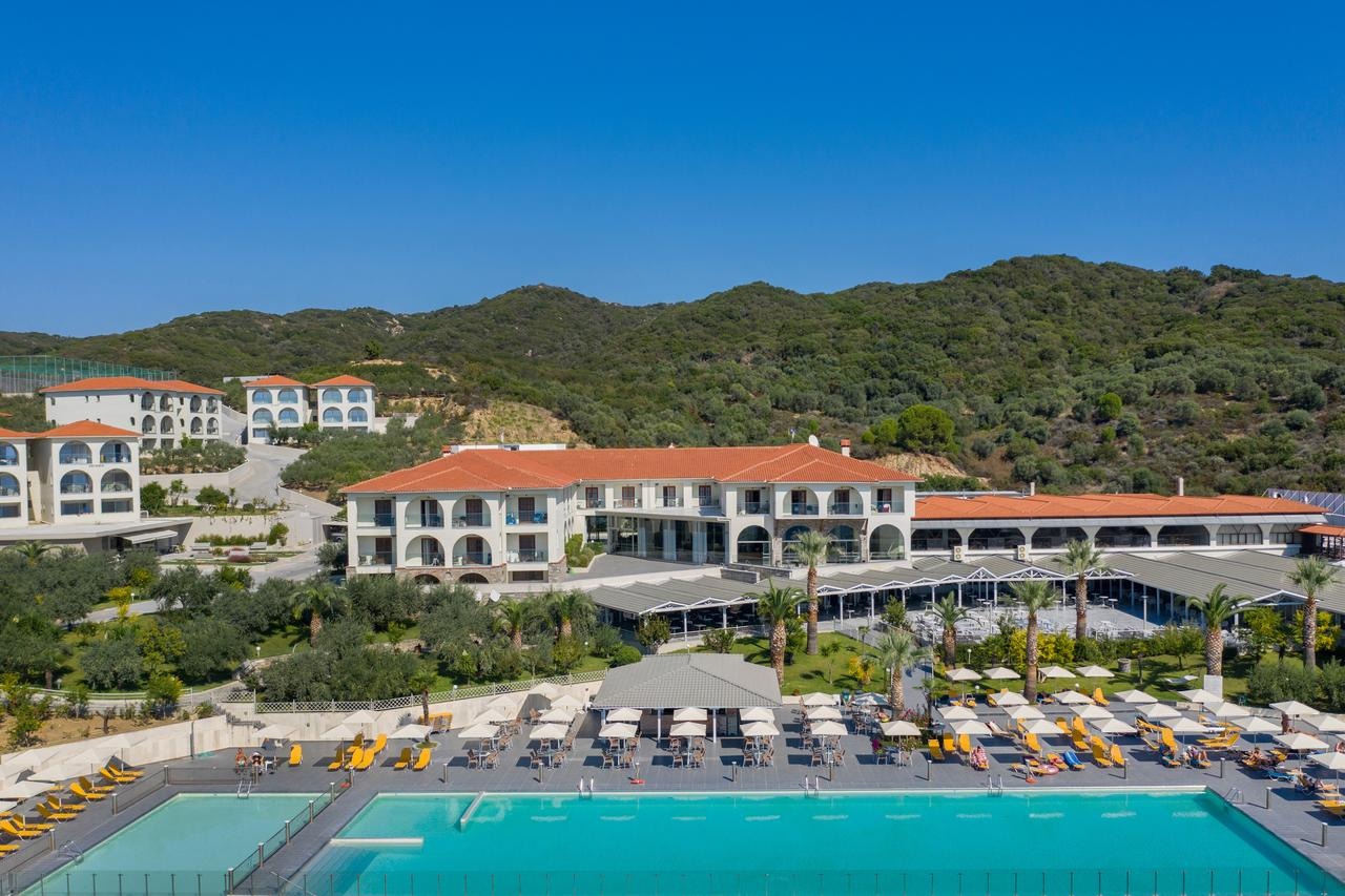 Akrathos Beach Hotel — снимка 2