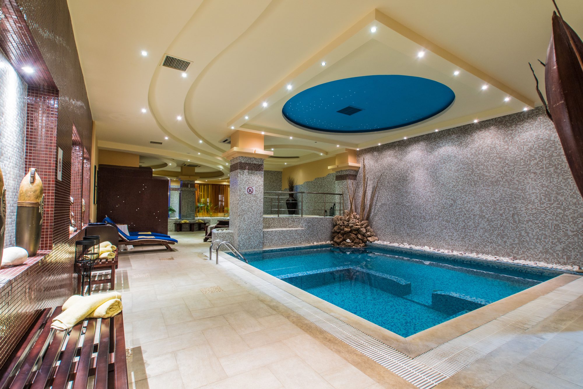 Alexandros Palace Hotel & Suites — снимка 3