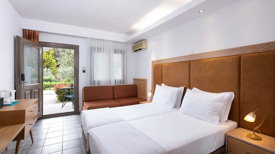 Single Room Garden View