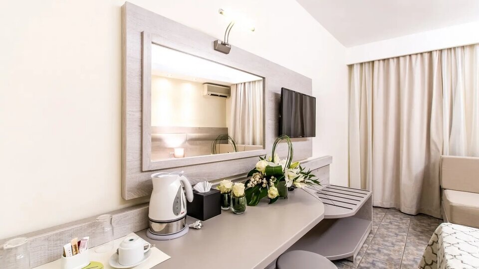 Superior Room Garden View