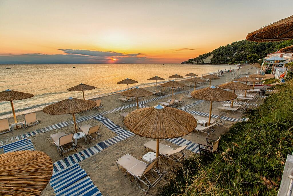 Beach Villa by Greek Pride — снимка 2