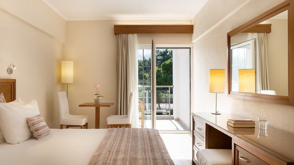 Garden View Single Room