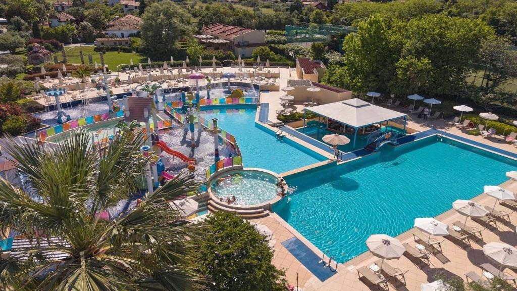 Cronwell Platamon Resort — снимка 2