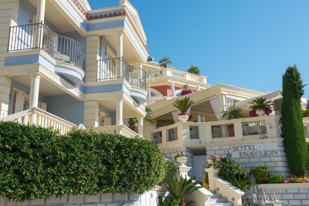 Enavlion Hotel Batagianni — снимка 1
