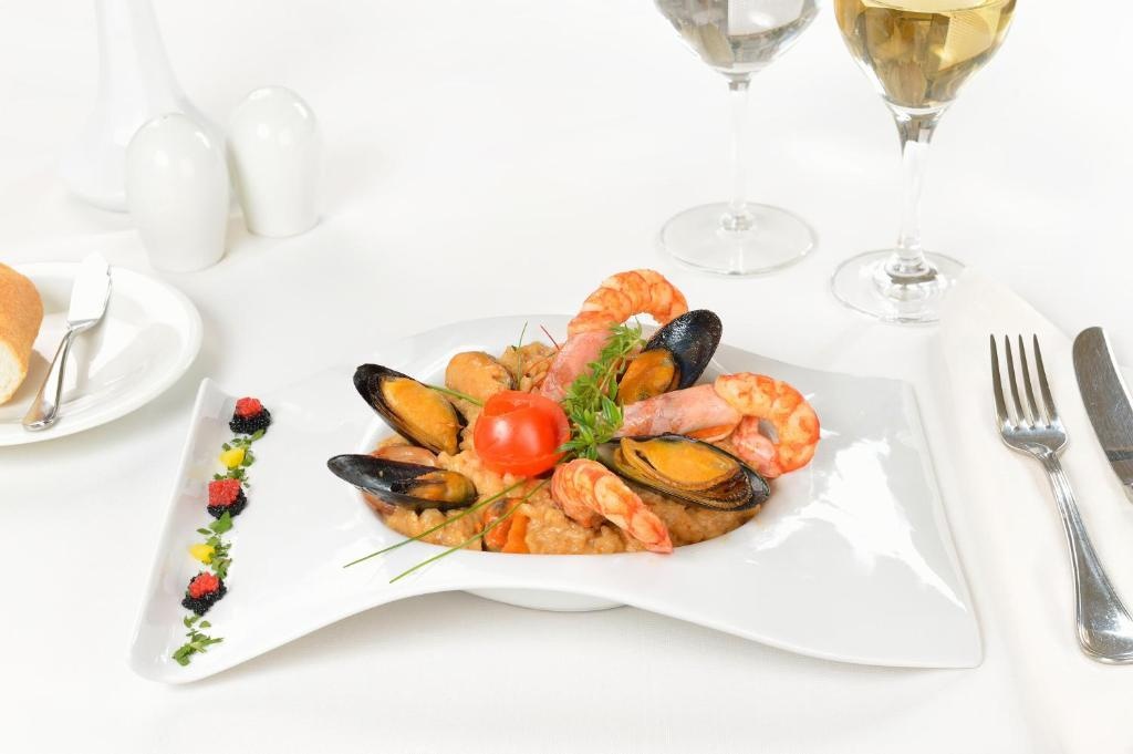 Enavlion Hotel Batagianni — снимка 5