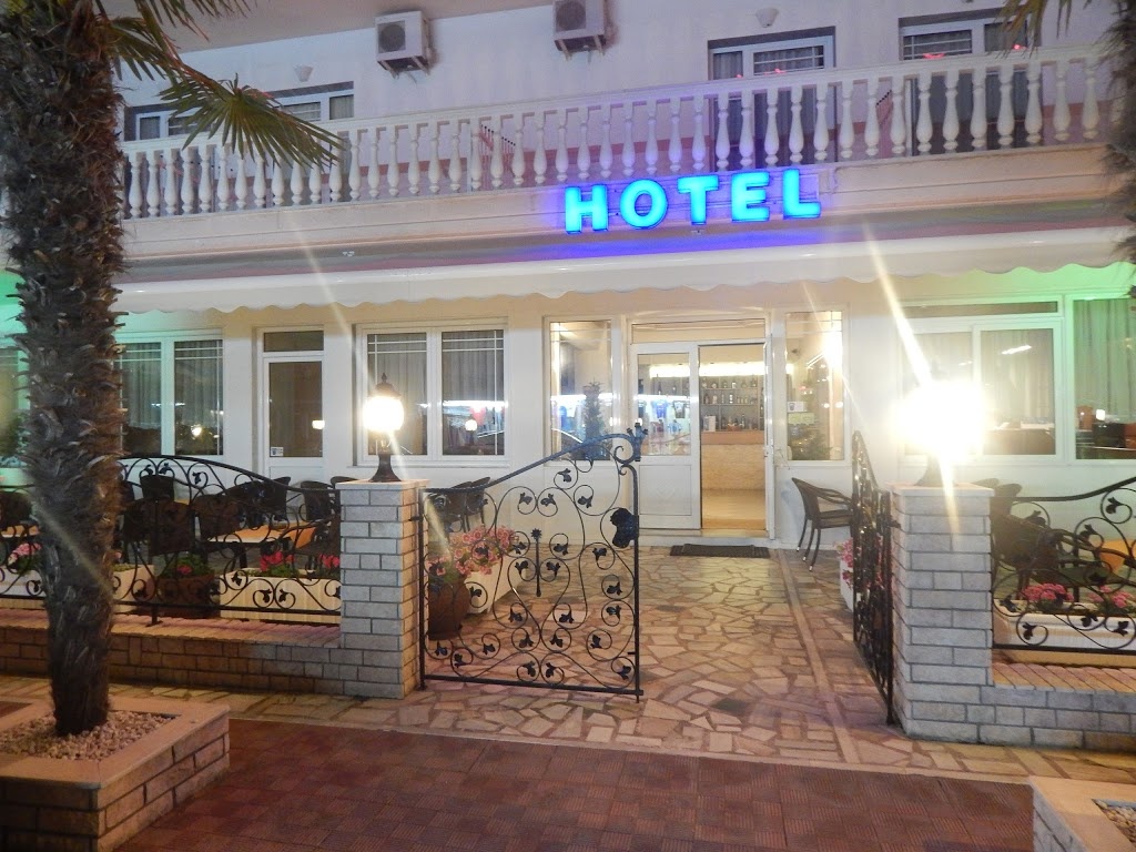 Gold Stern Hotel — снимка 4