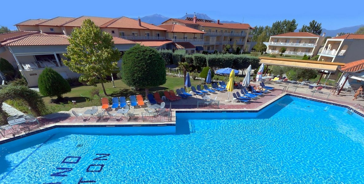 Grand Platon Hotel