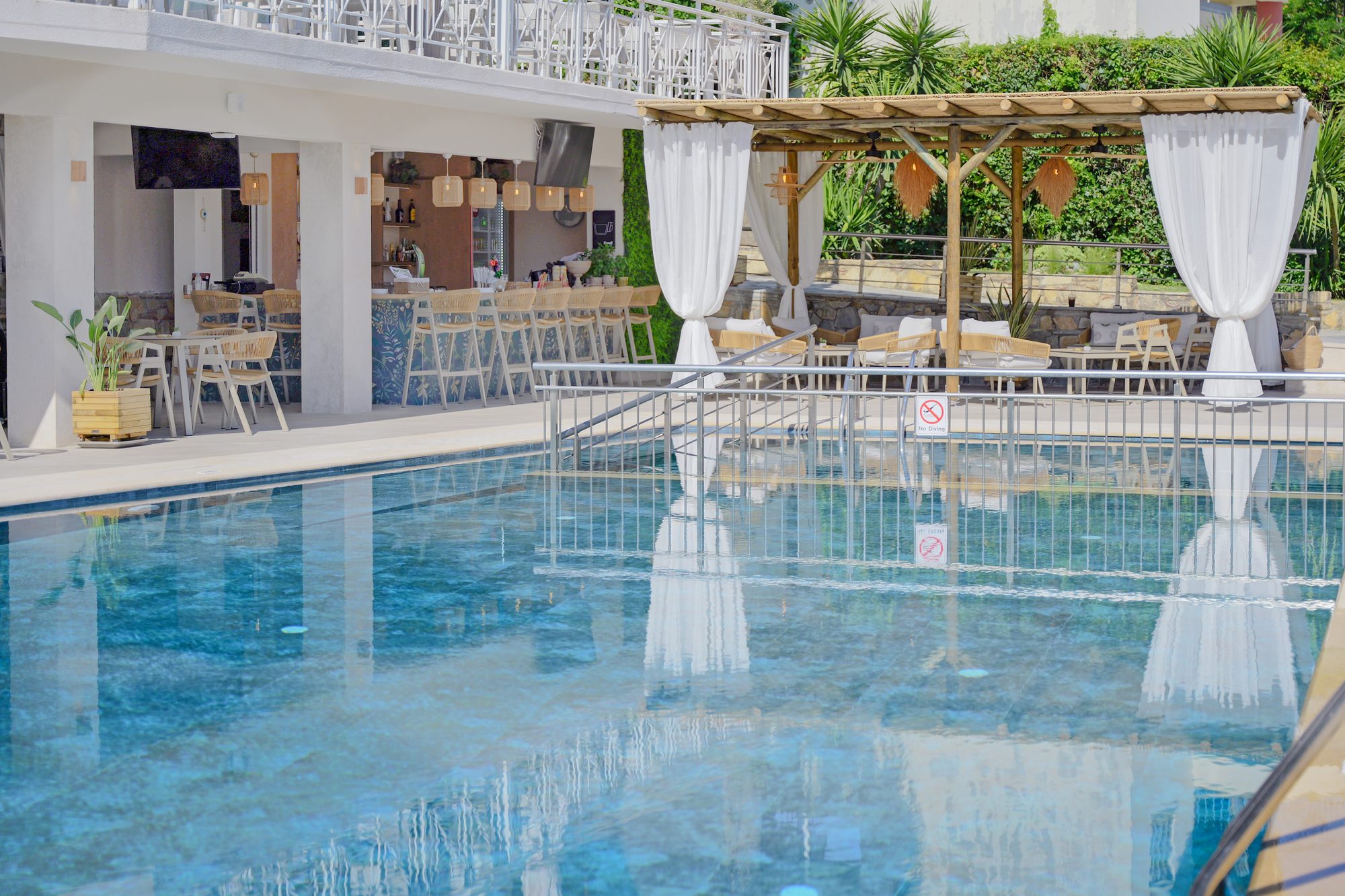Hotel Tropical — снимка 2