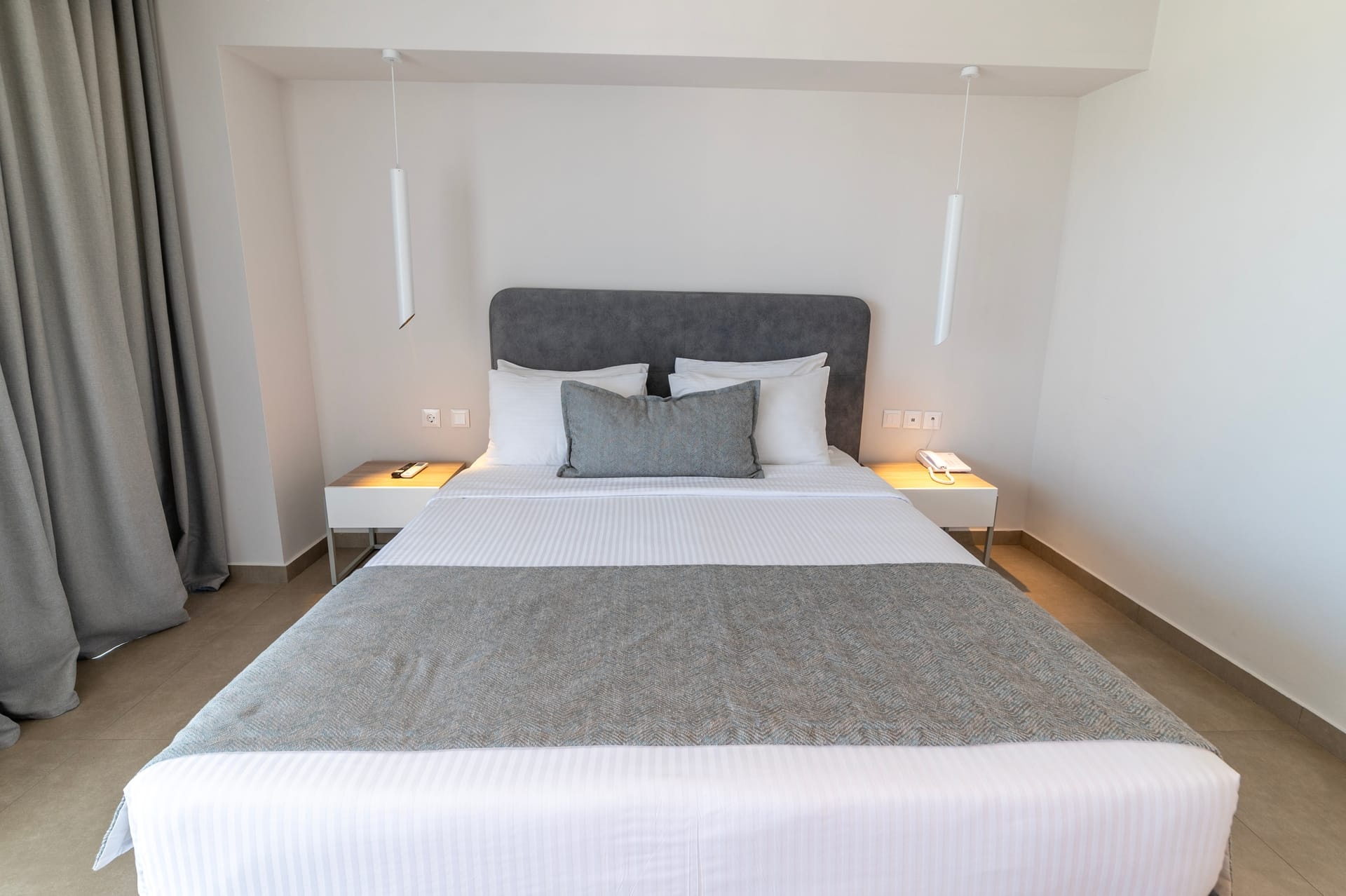 Superior Room Land View