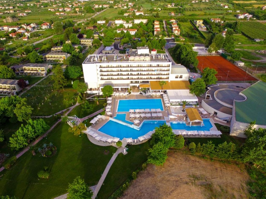 Olympian Bay Grand Resort — снимка 2