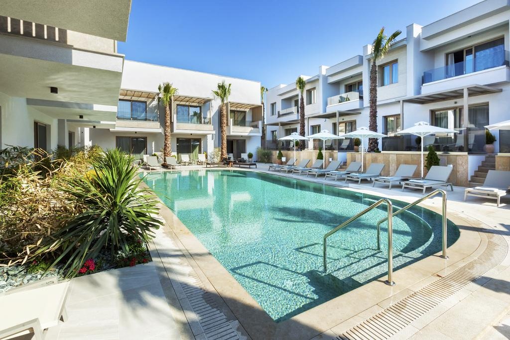 Pefki Deluxe Residences — снимка 4