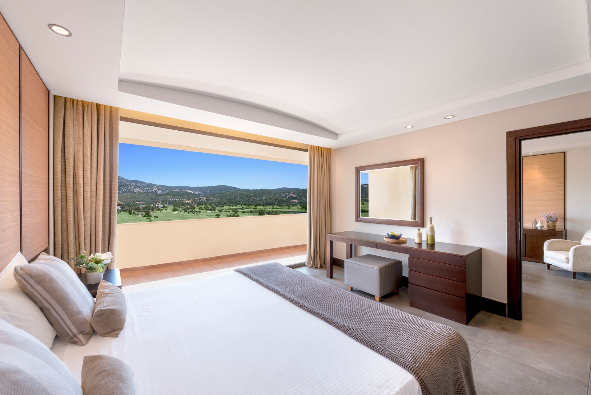 Suite Golf View