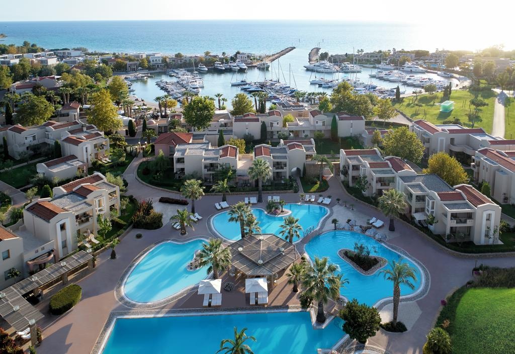 Porto Sani Hotel