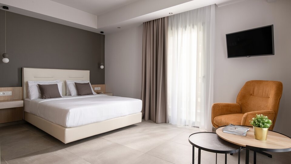 Deluxe Suite