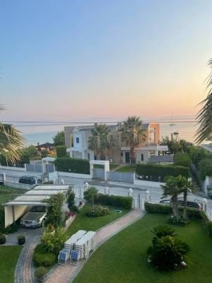 Sun Residence - Seaside Hotel & Suites — снимка 3