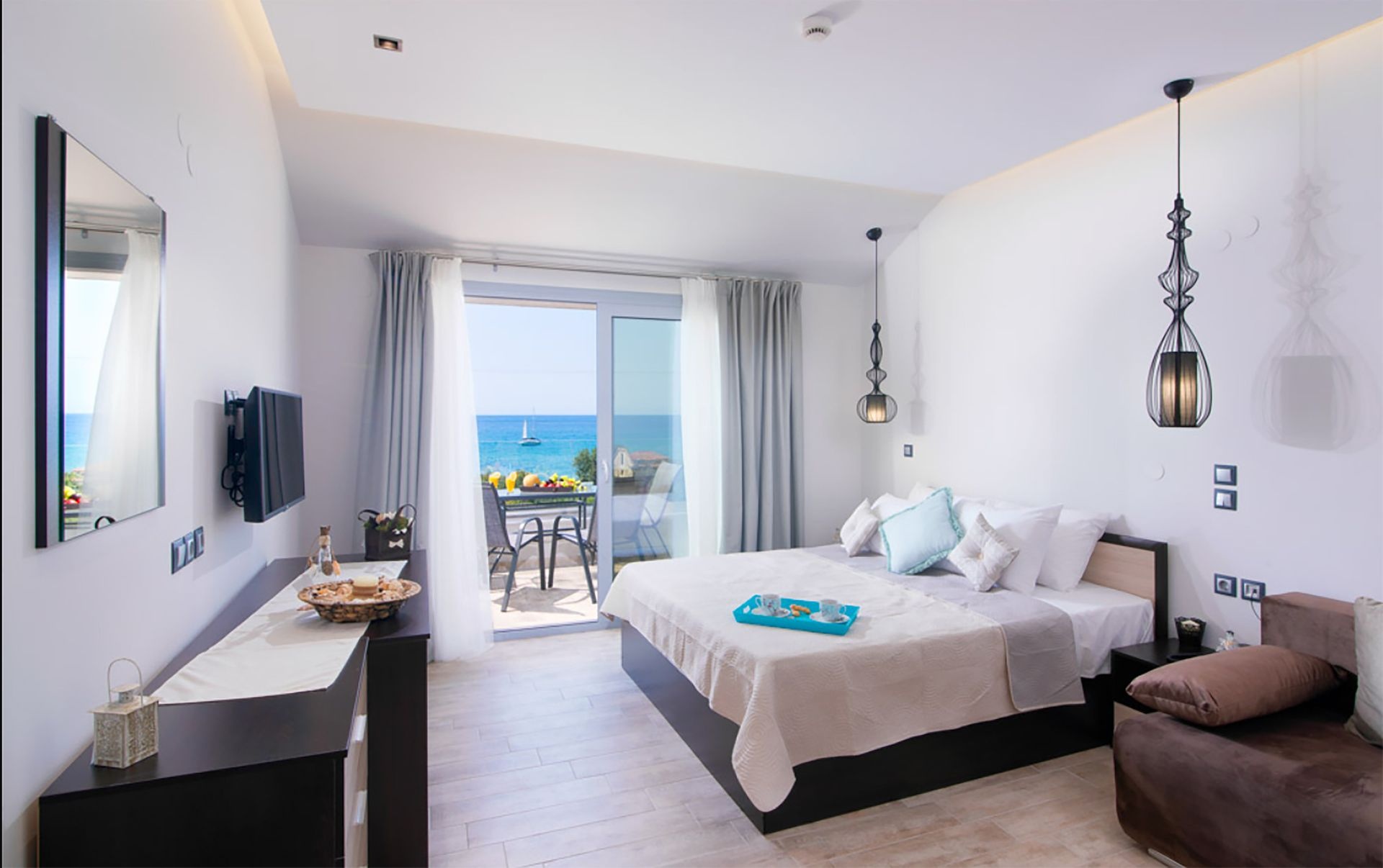 Family Room with Sea View